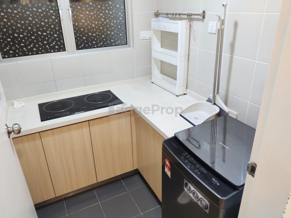 D'nuri, Dnuri Residence 3 rooms for rent, immediately can move in, welcome family or working adults near by restaurent , Kuala Lumpur, Salak Selatan