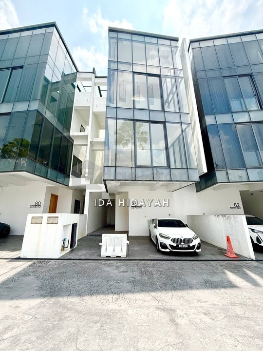 Empire Residence