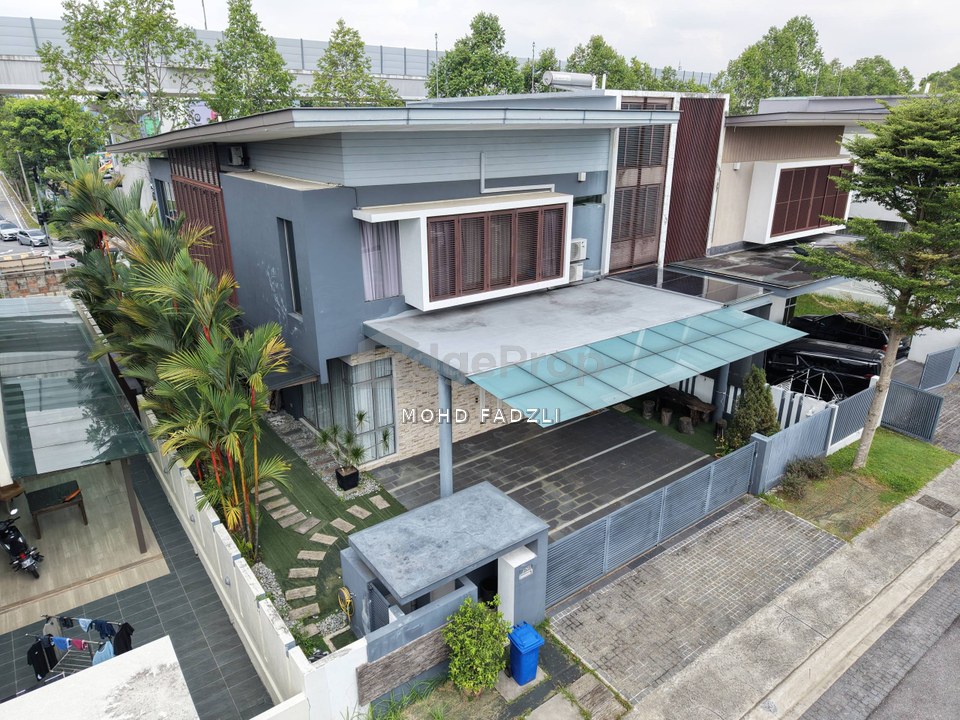 Temasya Anggun Glenmarie Double Storey Semi D Partly Furnished For Sale, Selangor, Glenmarie