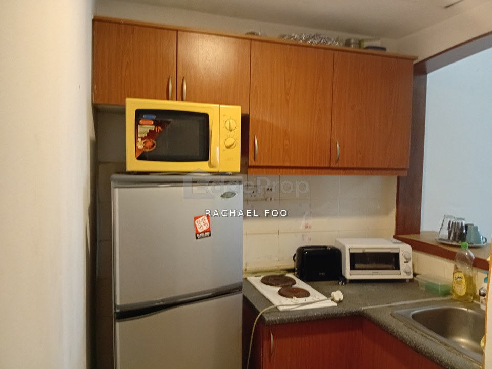 Corner Studio Apartment FREEHOLD Convenient Amenities at a doorstep, Kuala Lumpur, Sri Hartamas 