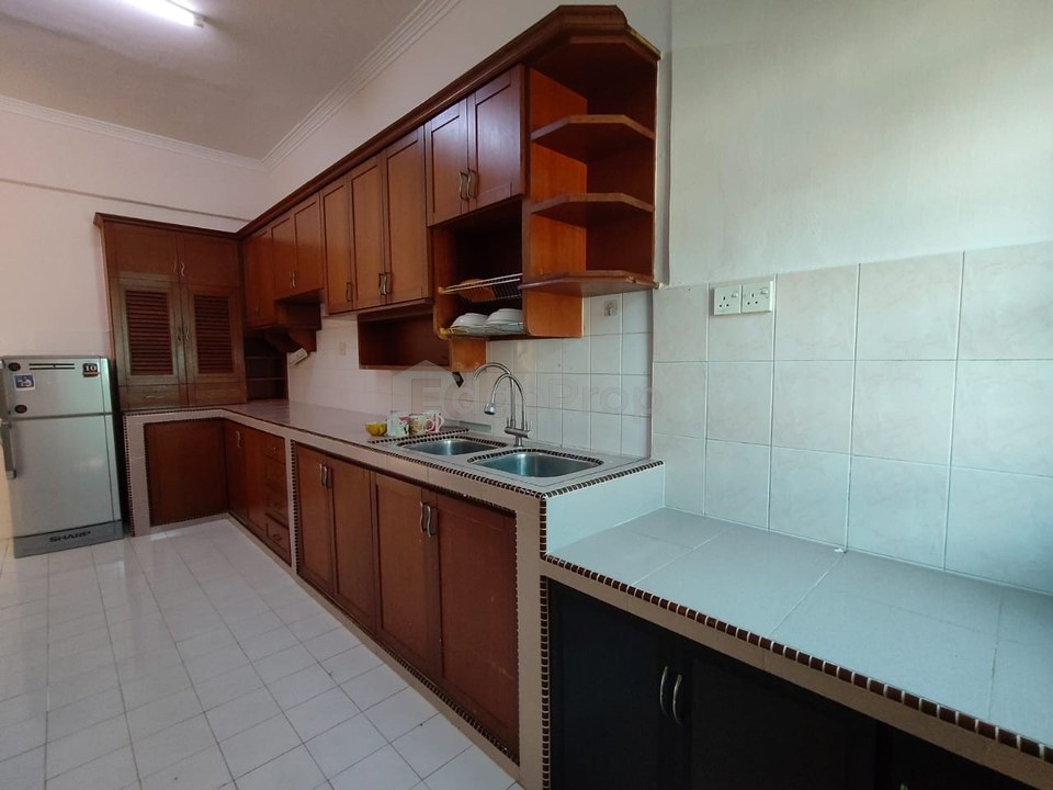 Freehold Double Storey Terrace Taman Saujana Seksyen 2 Bukit Katil Melaka Below Bank Value, Melaka, Bukit Katil