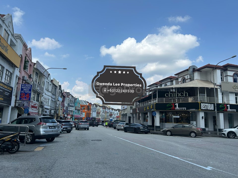 Taipan Business Centre, USJ 10