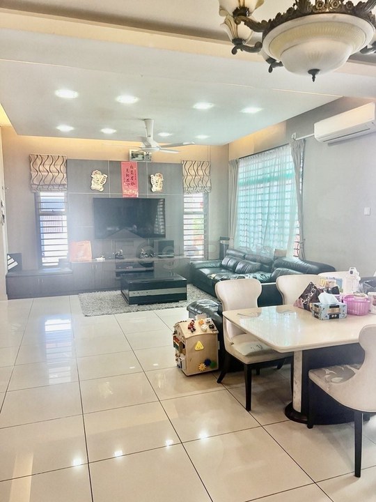 Taman Austin Heights