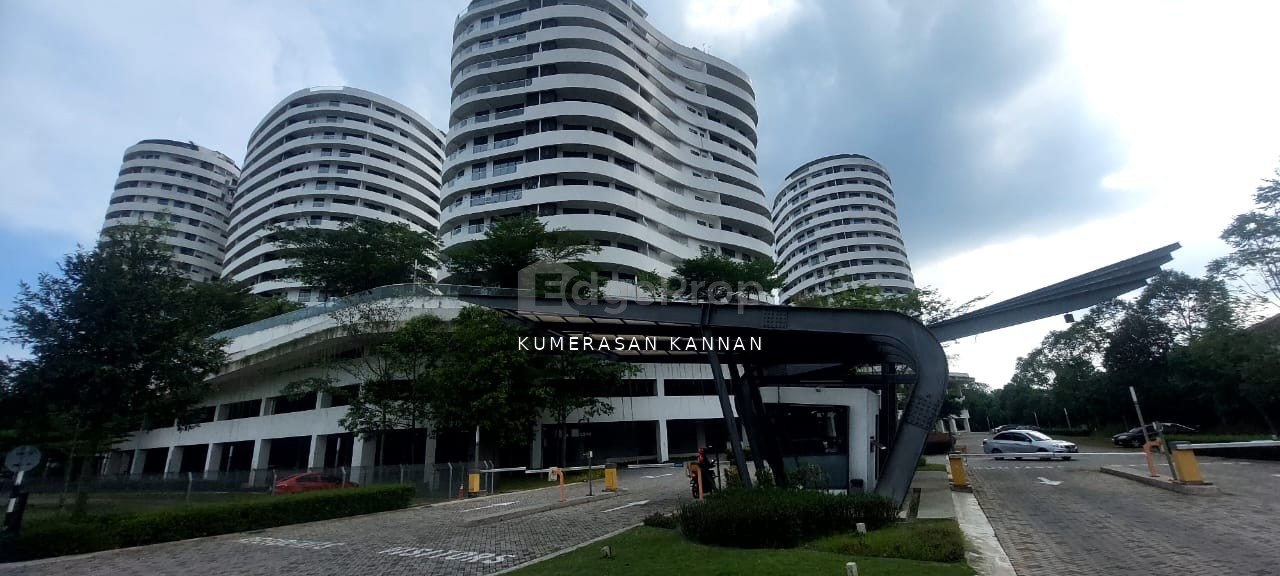 O2 Residence