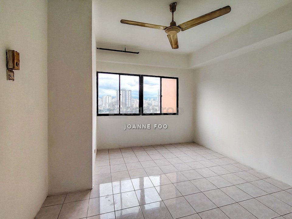 High Floor Nice View Newly Refurbished  Corner Unit For Sale, Kuala Lumpur, Jalan Ipoh