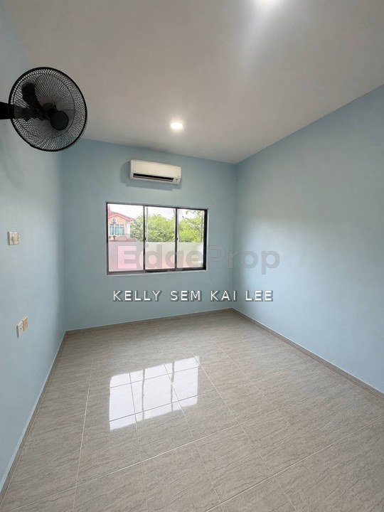 Taman Benut Utama｜Pontian｜Double Storey Medium Low Cost｜Renovated, Johor, Benut