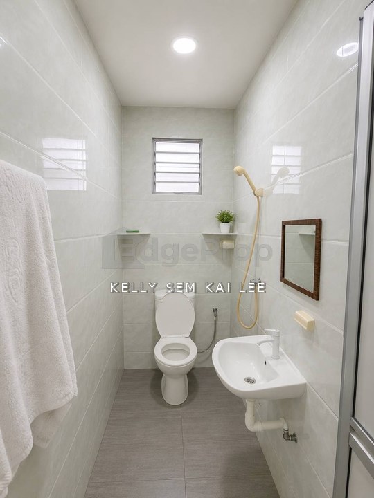 Taman Benut Utama｜Pontian｜Double Storey Medium Low Cost｜Renovated, Johor, Benut