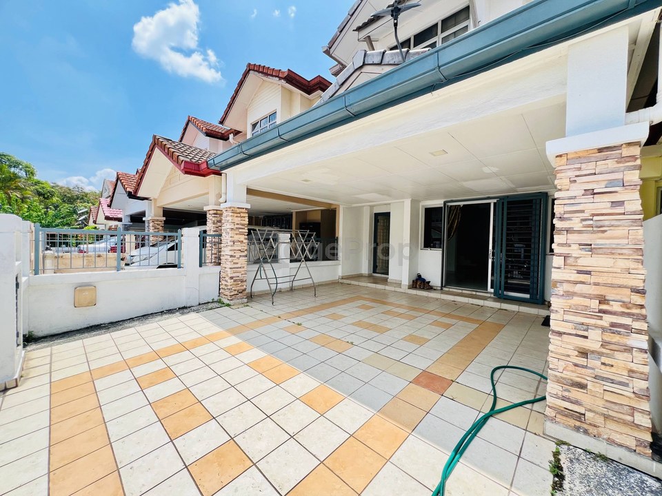 Taman Bukit Subang