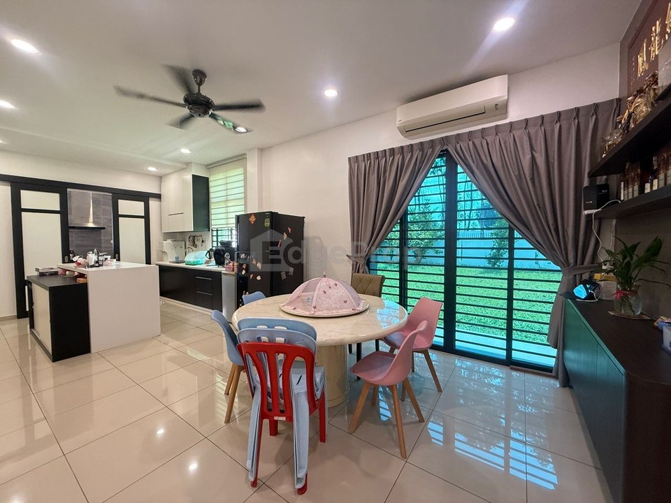 Ozana Residence