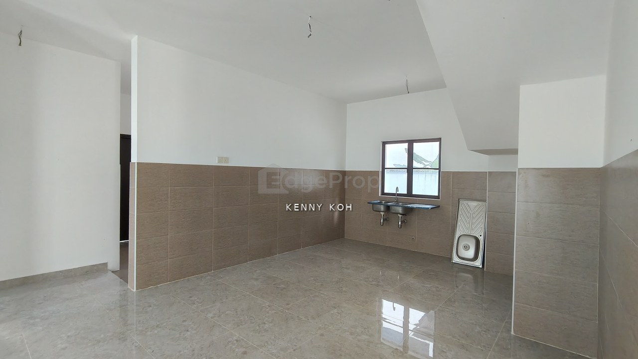 2 1/2 storey Bungalow House, Bandar Puteri 9 puchong, Selangor, Bandar Puteri Puchong