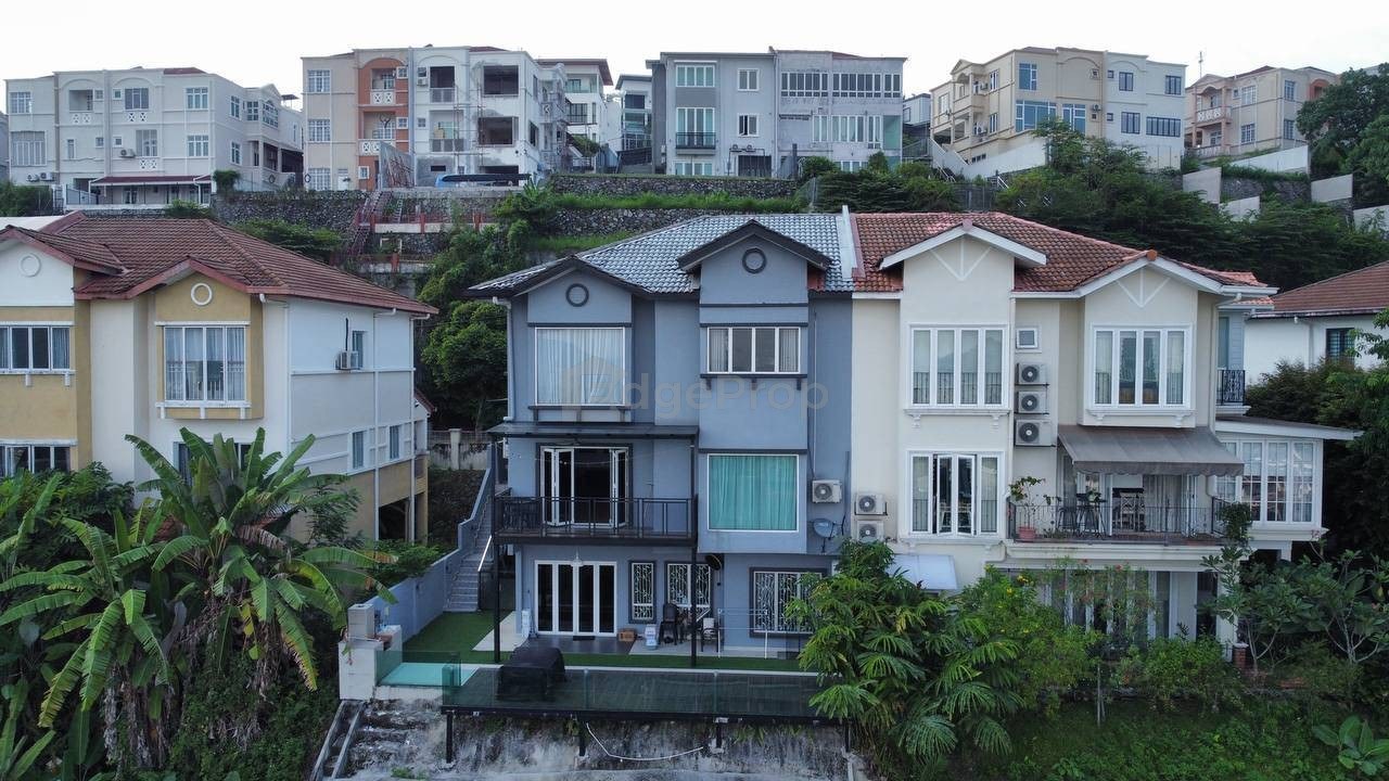 2 & Half Storey Semi D House, De Puncak Ukay Taman Ukay Perdana, Selangor, Ampang