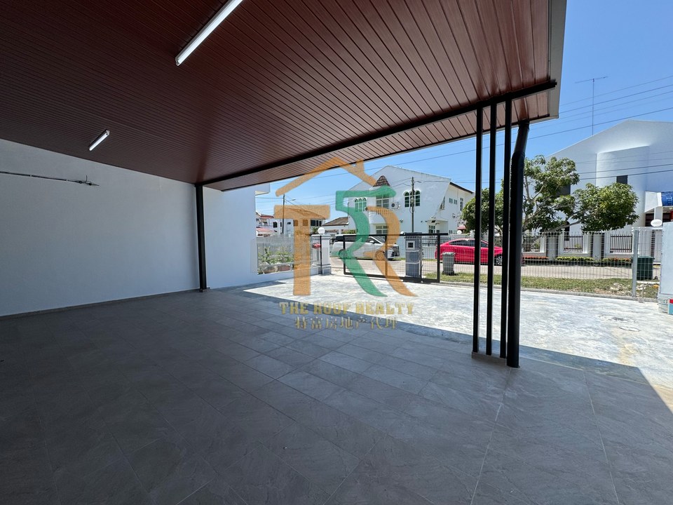 Partially Furnished Single Storey semi-D, Johor, Muar