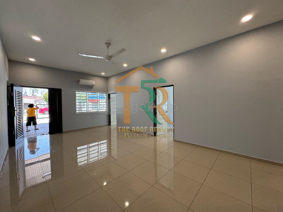 Partially Furnished Single Storey semi-D, Johor, Muar