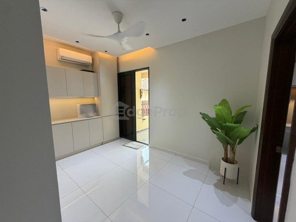 Desa ParkCity (Nadia Parkhomes)