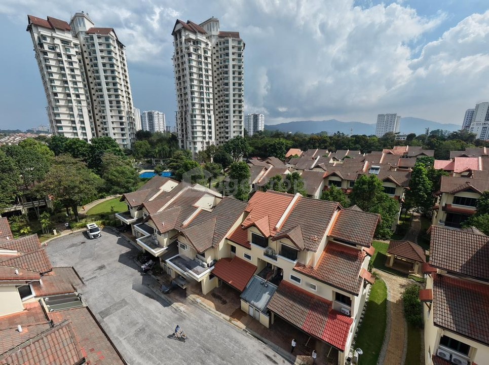 Desa ParkCity (Nadia Parkhomes)