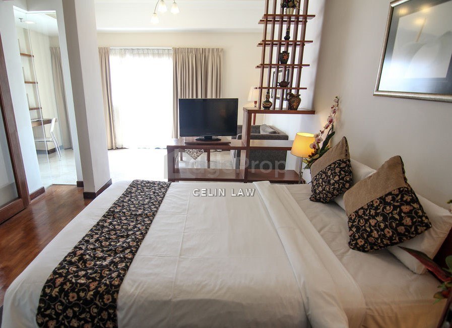 10 Semantan Suites (Sematan Avenue)