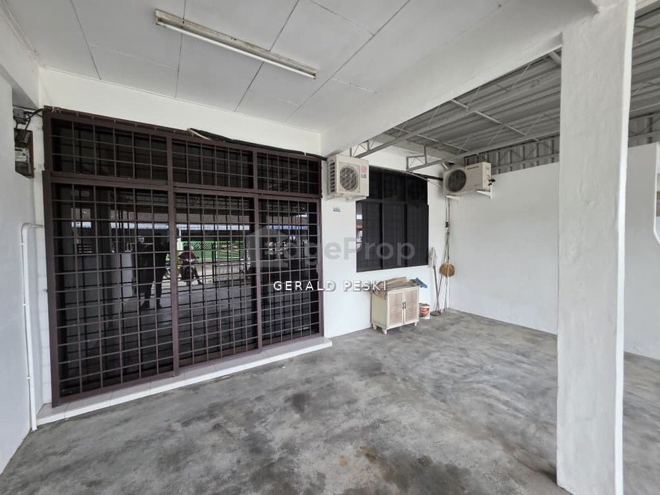 TAMAN ANGSANA