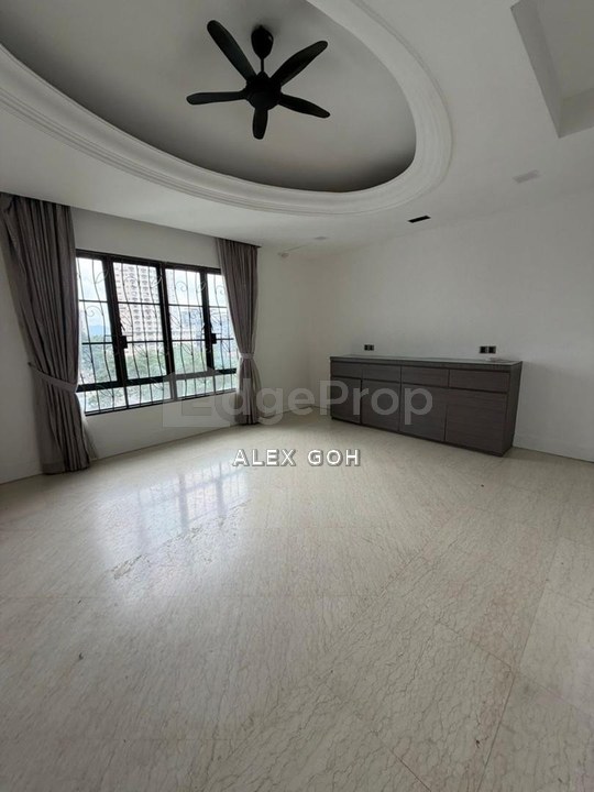 Price Nego, Duplex Unit, 4 Car Park, Good Condition, Low Density, Kuala Lumpur, Ampang