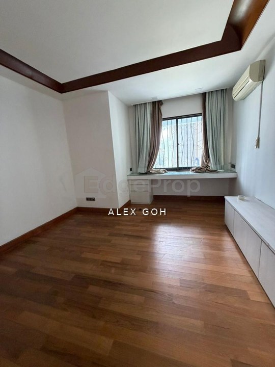 Price Nego, Duplex Unit, 4 Car Park, Good Condition, Low Density, Kuala Lumpur, Ampang