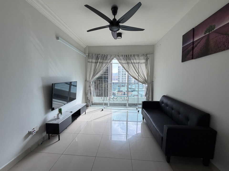 Fully fitted near to LRT ready move in, Selangor, Ara Damansara