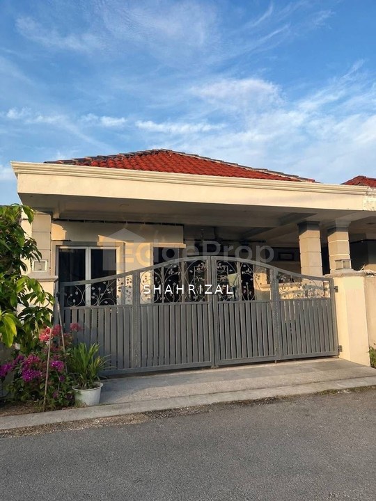 Single StoreybTerrace Taman Pendamar Indah 2, Selangor, Port Klang