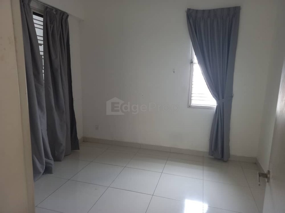 Best Buy, Strategic Location and  2 Car Park, Penang, Jelutong