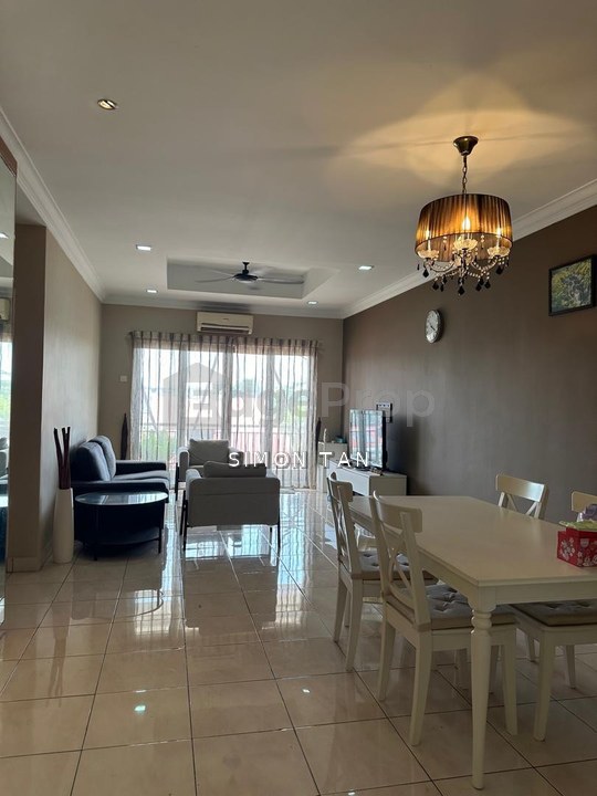 Petaling Jaya Sri Kayangan Town Villas, Selangor, Kayu Ara