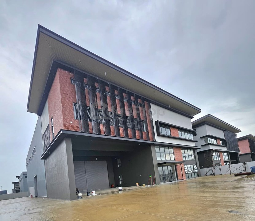 Elmina Business Park