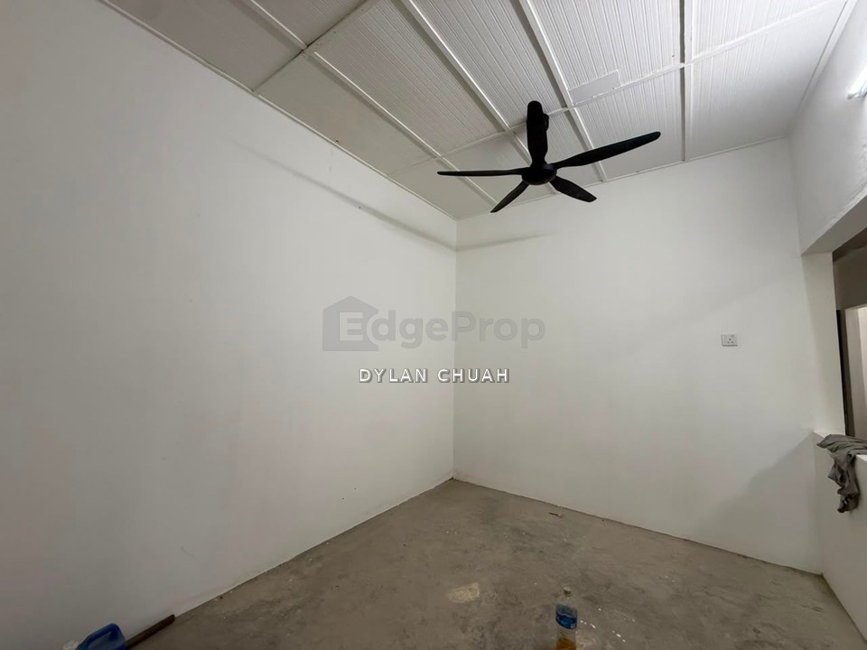 Terraced House for Rent @ Taman Perwira, Penang | Nice Unit, Penang, Permatang Tinggi