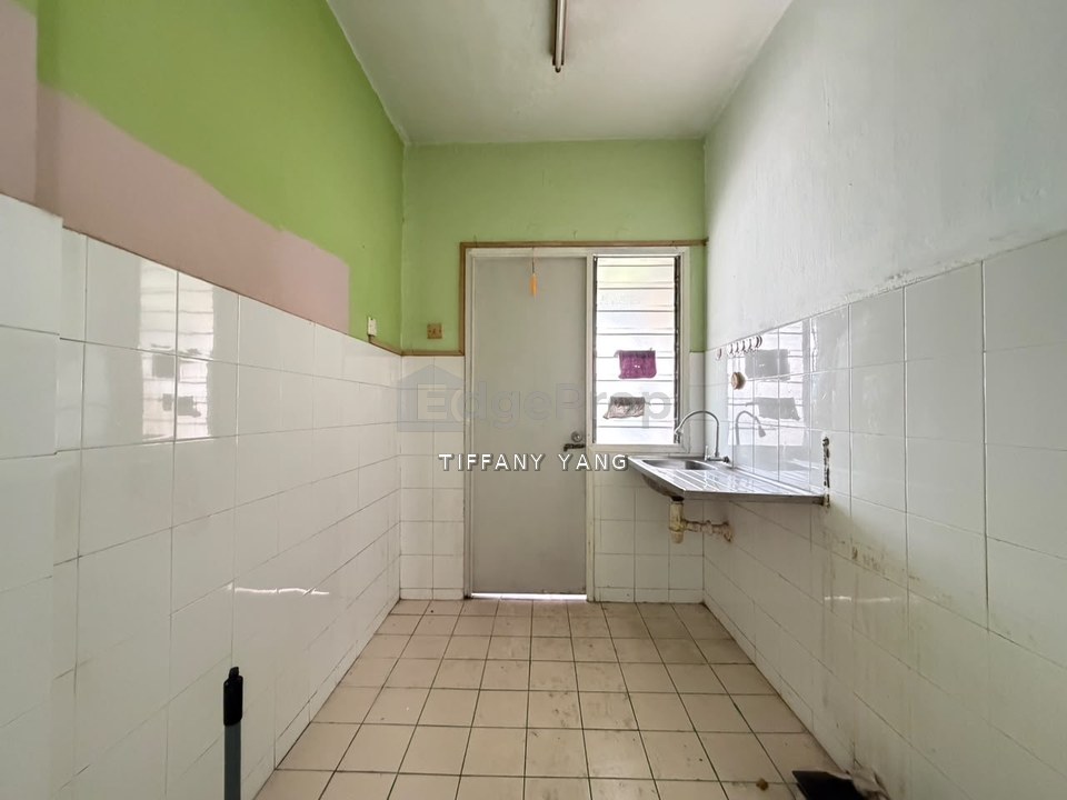 Palma Apartment Bandar Country Homes Rawang For Sale Good Condition, Selangor, Bandar Country Homes
