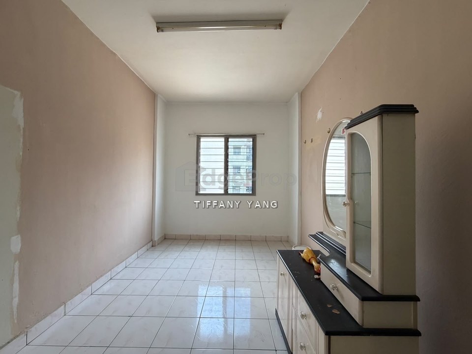 Palma Apartment Bandar Country Homes Rawang For Sale Good Condition, Selangor, Bandar Country Homes