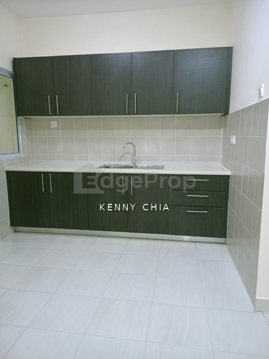 Koi Kinrara Condo 2 Parking Bandar Puchong Jaya , Selangor, Puchong