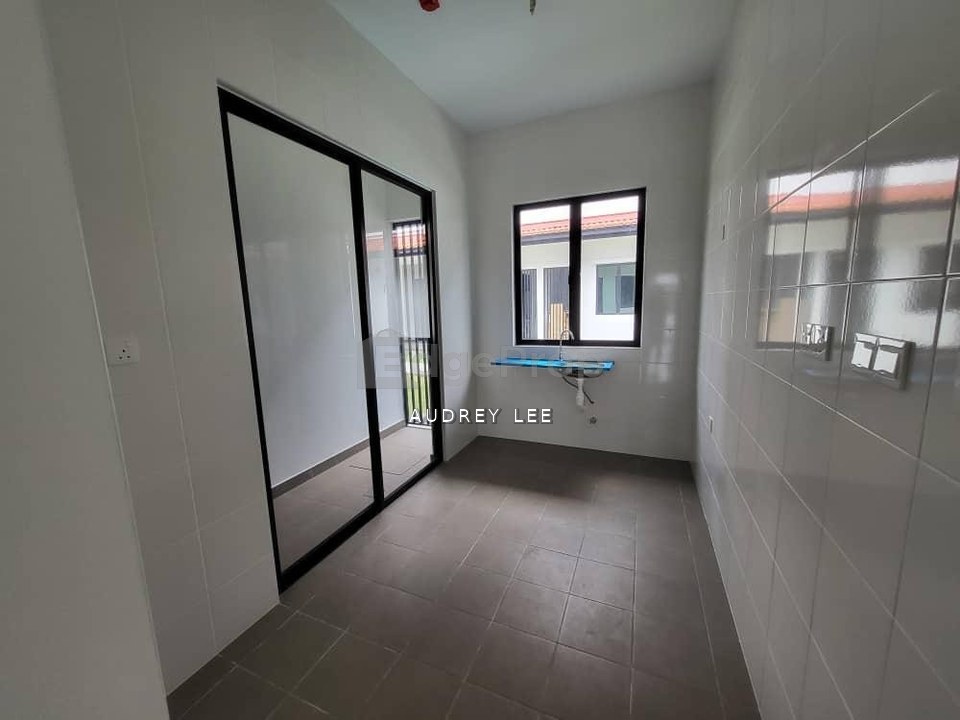 Brand new terrace for sale!, Selangor, Cyberjaya