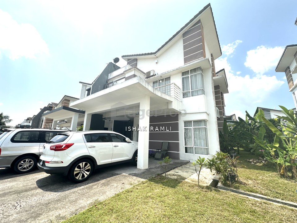 Greenhill Residence
