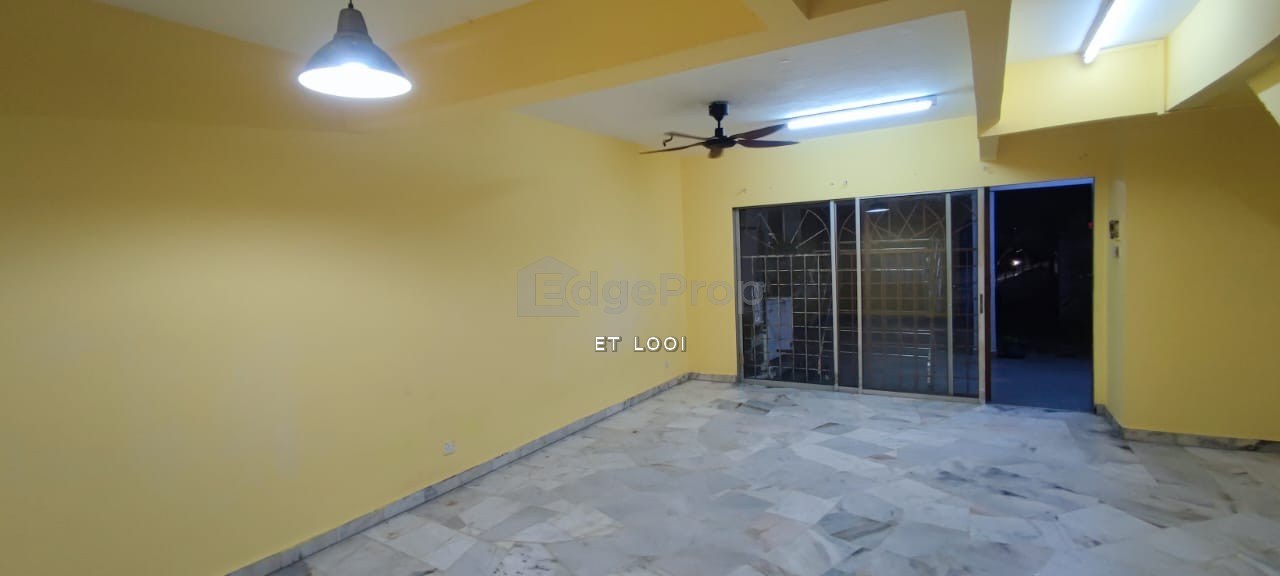 2- Storey Terraced House @ PJS 10 , Bandar Sunway - RENT, Selangor, Bandar Sunway