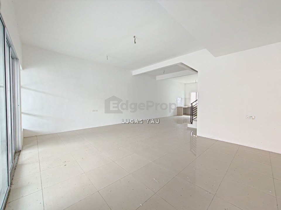 Double Storey Terrace House For Sale In LAHAT @ MOSEY HILL IPOH, Gated & Guarded, 22x70, Brand New!  , Perak, Ipoh