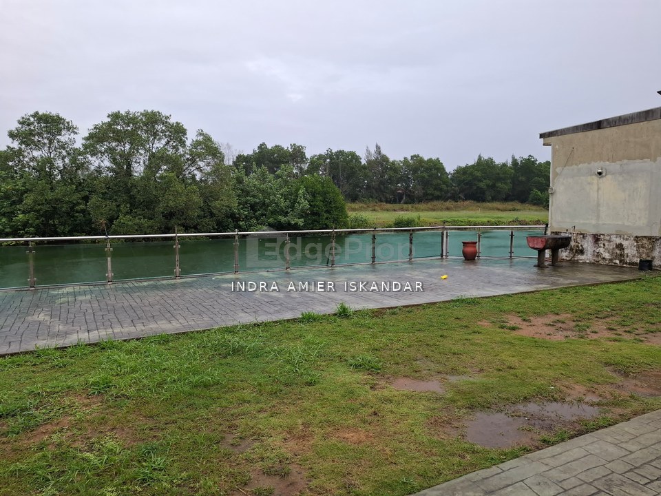 BANGLO 2 TINGKAT FULLY FURNISHED D IBAI GOLF RESORT, KUALA TERENGGANU. With 24h security, Terengganu, Kuala Terengganu