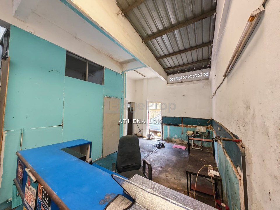 Tampoi - 2 Storey Shop For Sale, Johor, Johor Bahru