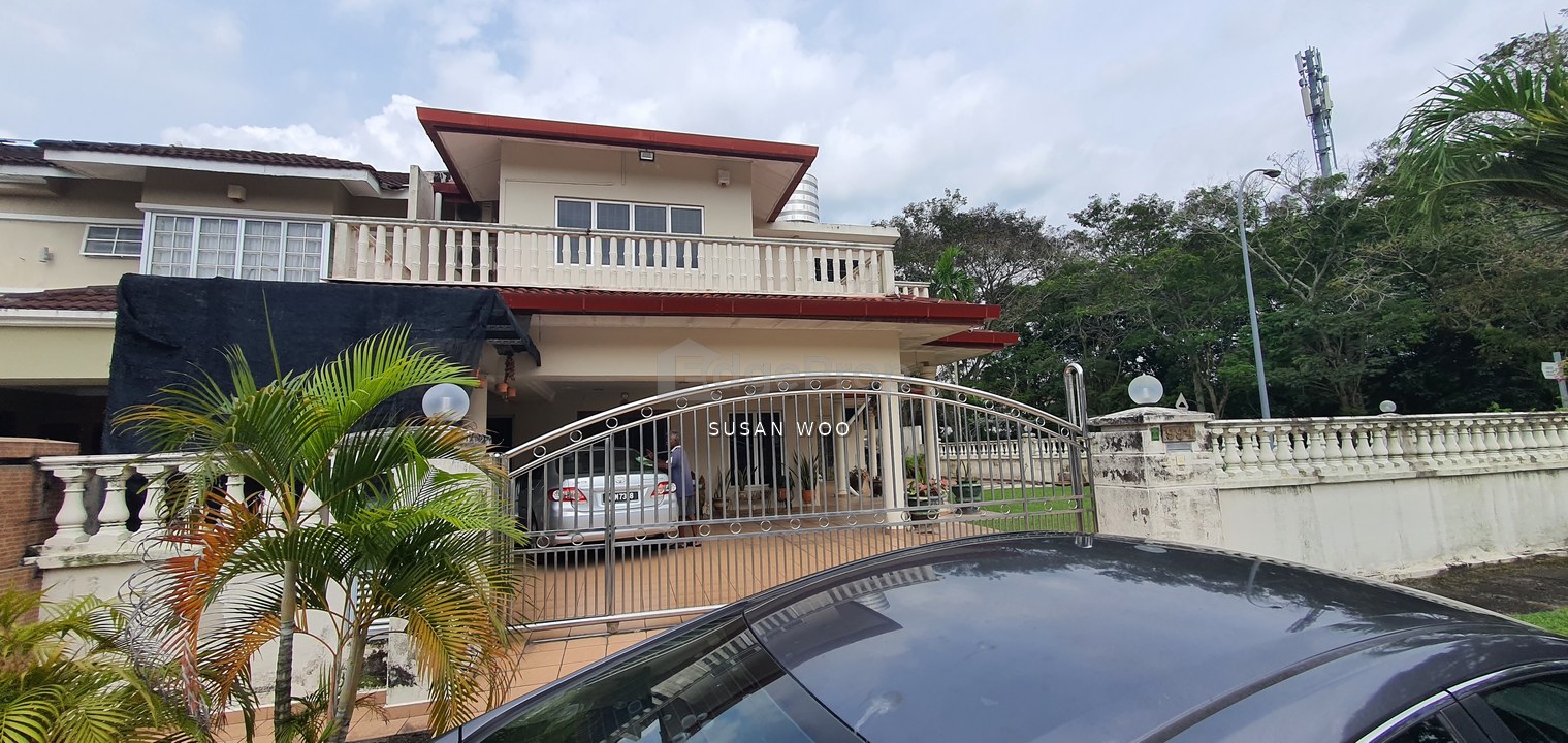 EMERALD PARK (SEREMBAN 2)