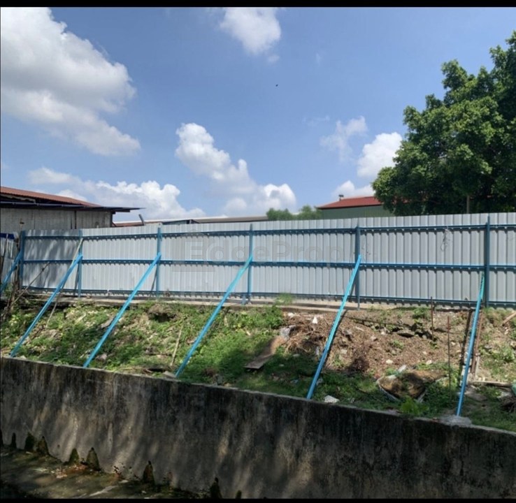 USJ 1