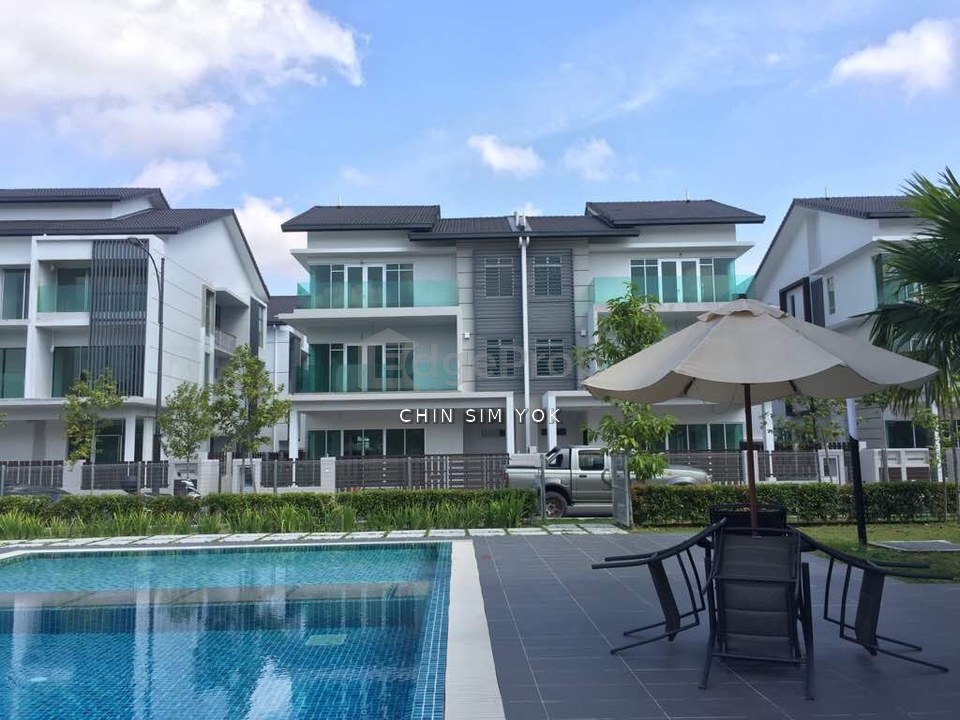 3 storey semi detached house, Taman1080 Residences, Kajang, Selangor , Selangor, Kajang