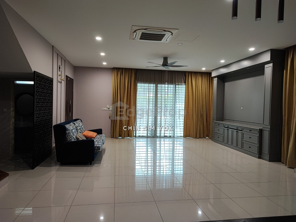 3 storey semi detached house, Taman1080 Residences, Kajang, Selangor , Selangor, Kajang