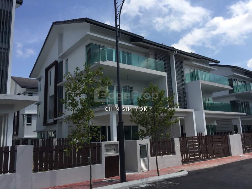 3 storey semi detached house, Taman1080 Residences, Kajang, Selangor , Selangor, Kajang