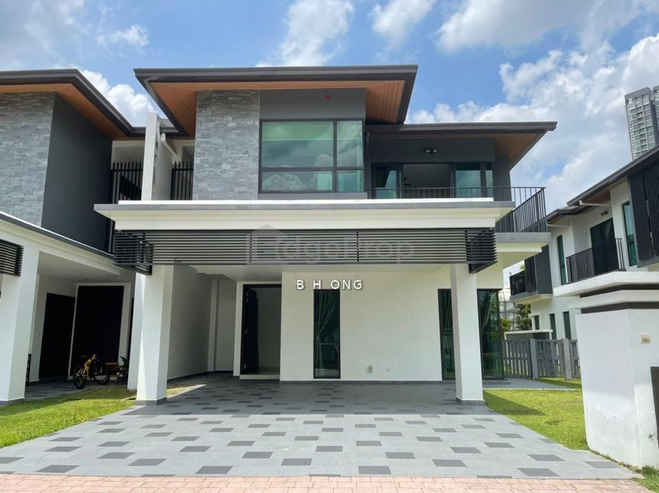 Lepironia Gardens, Setia Eco Glades