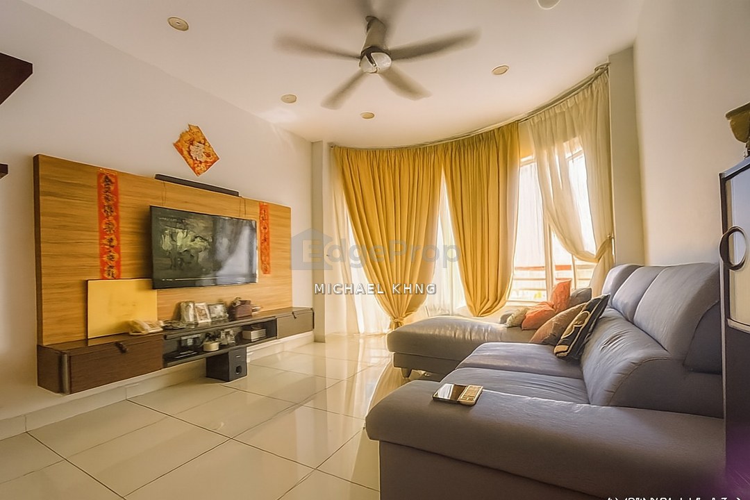 Mutiara Villa Condominiums High Floor For Sale, Penang, Persiaran Gurney