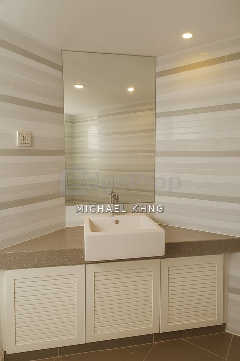 Mutiara Villa Condominiums High Floor For Sale, Penang, Persiaran Gurney