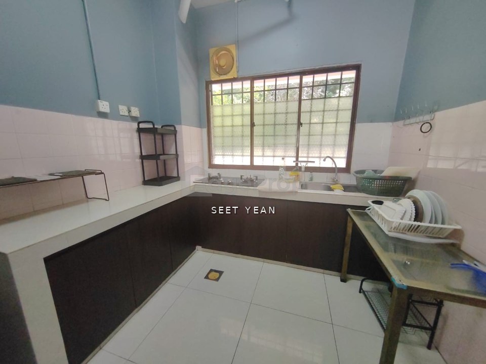Desa View Towers Apartment Taman Melawati Setapak For Rent Partially Furnished , Kuala Lumpur, Taman Melawati