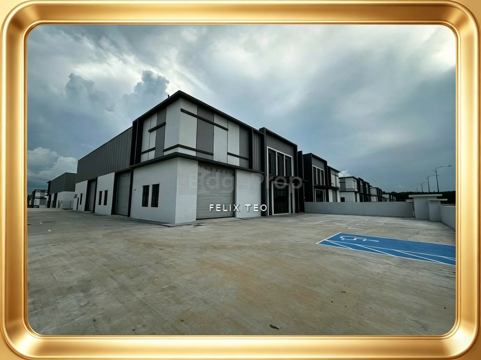 ECO BUSINESS PARK I