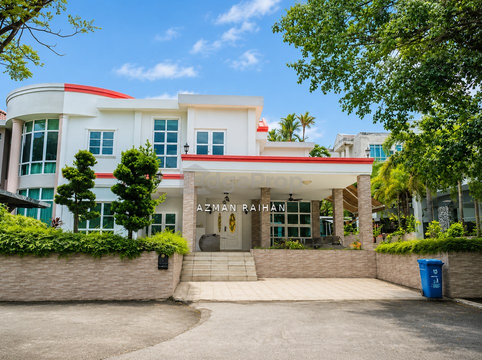 KGSAAS Golf Club, Seksyen 13