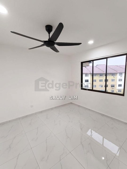 Rumah Pangsa Sri Orkid Ehsan Jaya Medium Low Cost Flat Renovated Unit For Sale, Johor, Johor Bahru